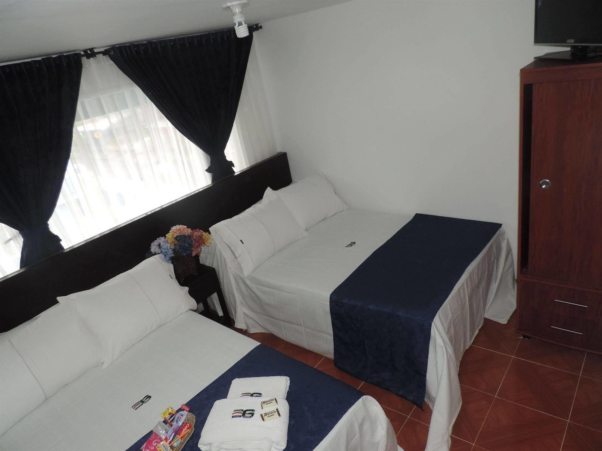 Hotel Casa Gabriela Богота Экстерьер фото